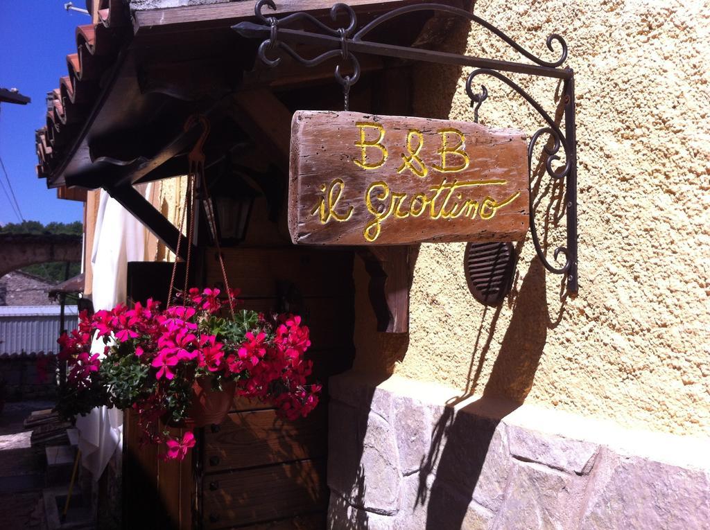 B&B Il Grottino Di Assergi Exterior foto